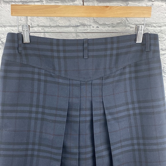 Burberry London Plaid Wool Button Front Skirt - Picture 5 of 11